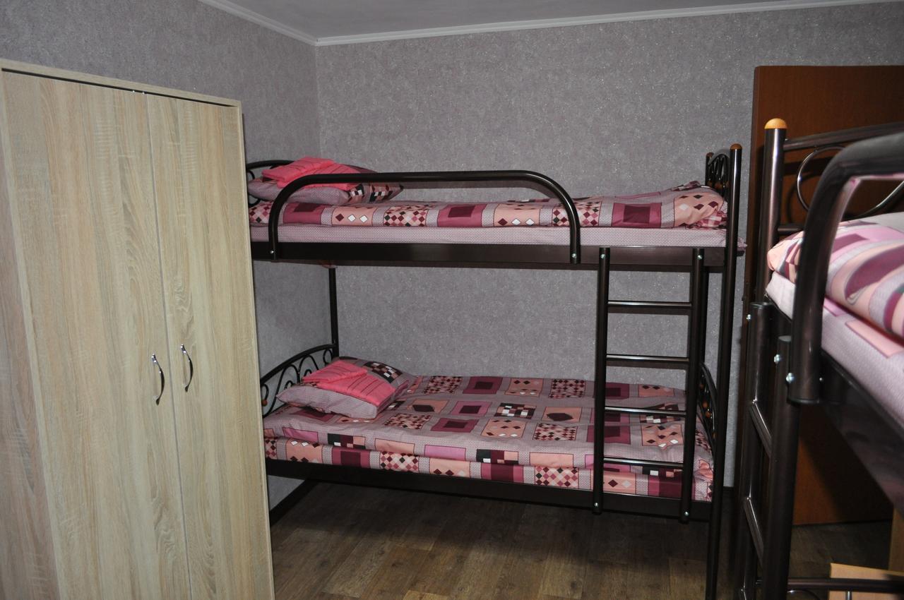 Hostel Bayit Krementjuk Exteriör bild