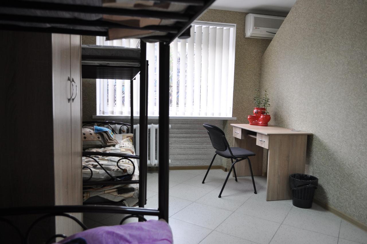 Hostel Bayit Krementjuk Exteriör bild