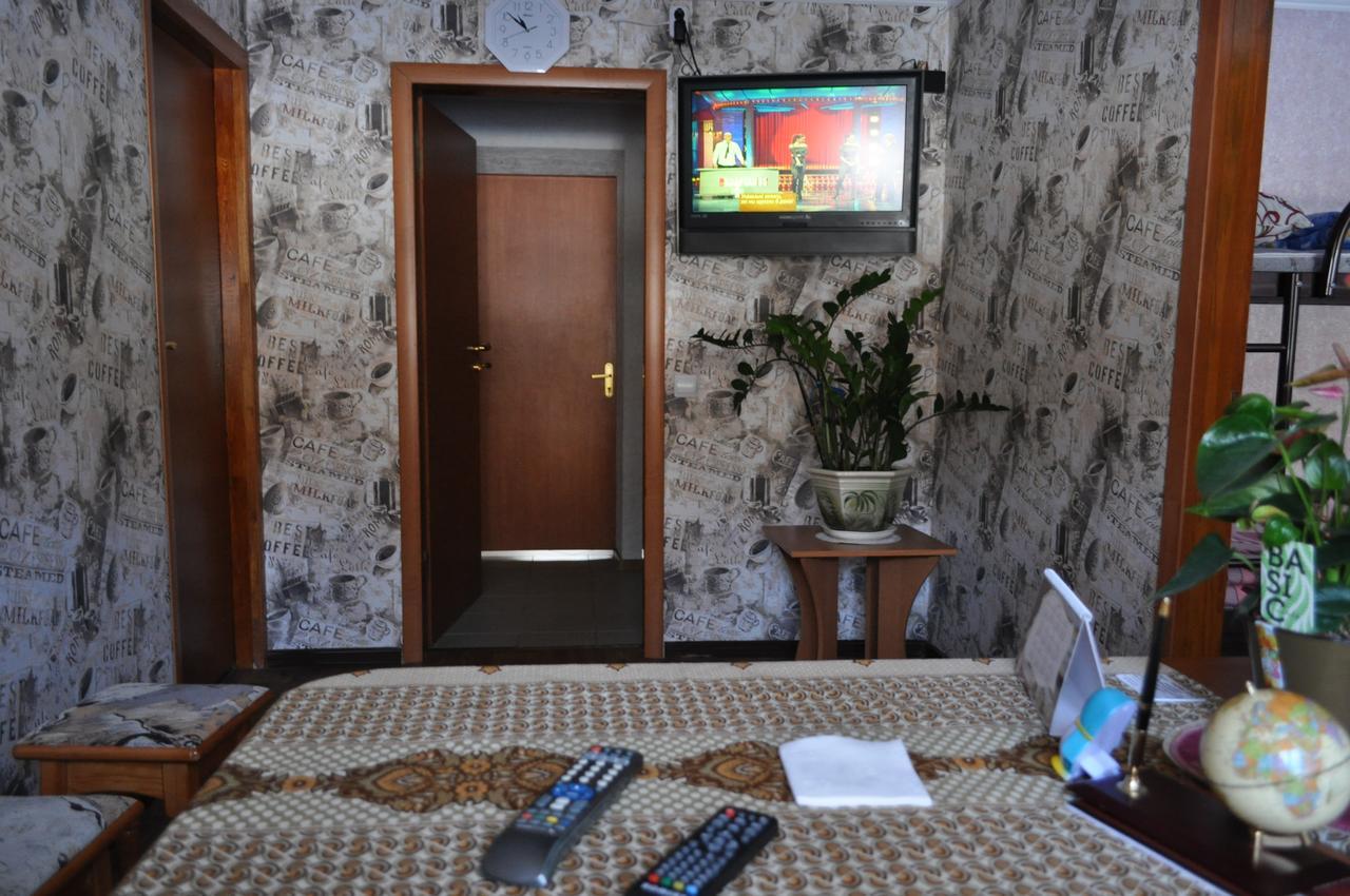 Hostel Bayit Krementjuk Exteriör bild
